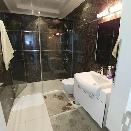 Moda Marine Luxury Homes * אלאניה