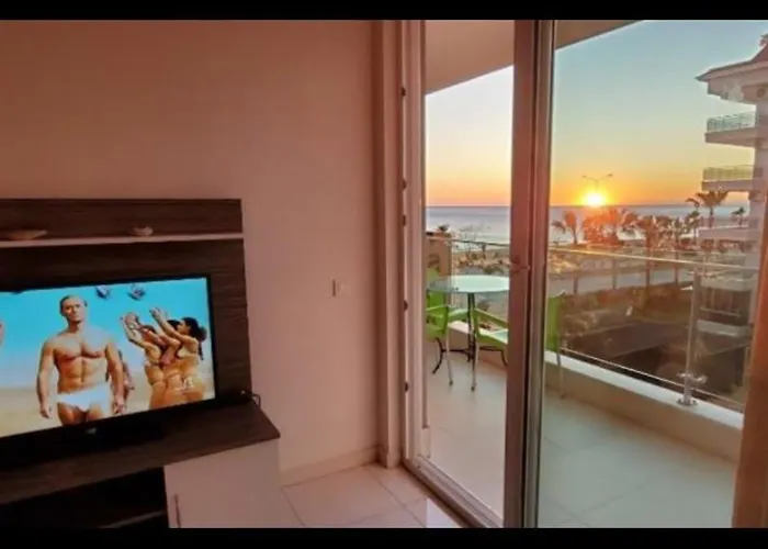 דירה Moda Marine Luxury Homes אלאניה